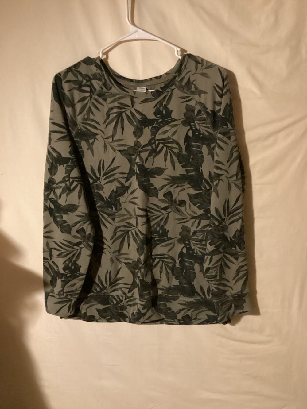 5122 Old Navy Palm Leaf Soft Terry Sweatshirt Green Size Medium